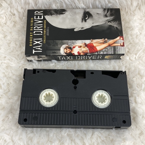 Columbia Pictures Collectors Edition Taxi Driver VHS Tape VTG - Picture 7 of 8